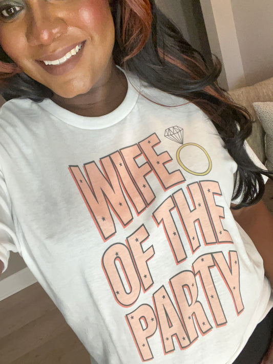 WIFE OF THE PARTY TEE